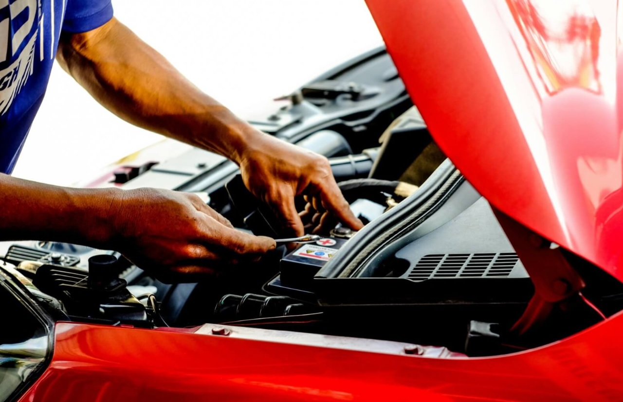 sửa ắc quy xe hơi tận nơi